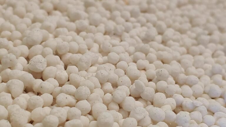 How Wool Pellets Work as Garden Fertilizer